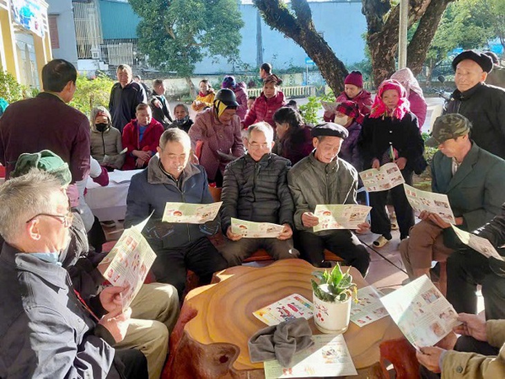 Tuyên Quang: Nâng cao vai trò y tế cơ sở trong phòng, chống dịch dịp Tết Dương lịch- Ảnh 3. Tuyên Quang: Nâng cao vai trò y tế cơ sở trong phòng, chống dịch dịp Tết Dương lịch- Ảnh 3.