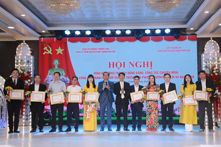 Bệnh viện Đa khoa TP Vinh tăng tốc chuyển mình: Hướng tới mô hình 