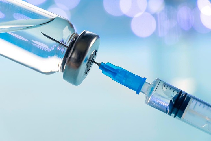 Tiêm vaccine cúm và Tdap cho mẹ giúp giảm mạnh nhập viện, cấp cứu ở trẻ sơ sinh- Ảnh 1.