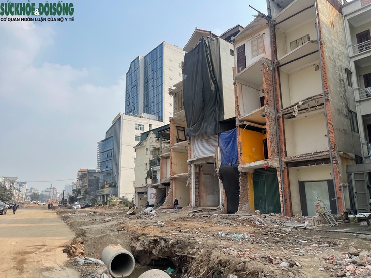 Mở đường Vành đai 1: Nhà ngõ thành mặt phố, giá vượt 300 triệu đồng/m²- Ảnh 6.