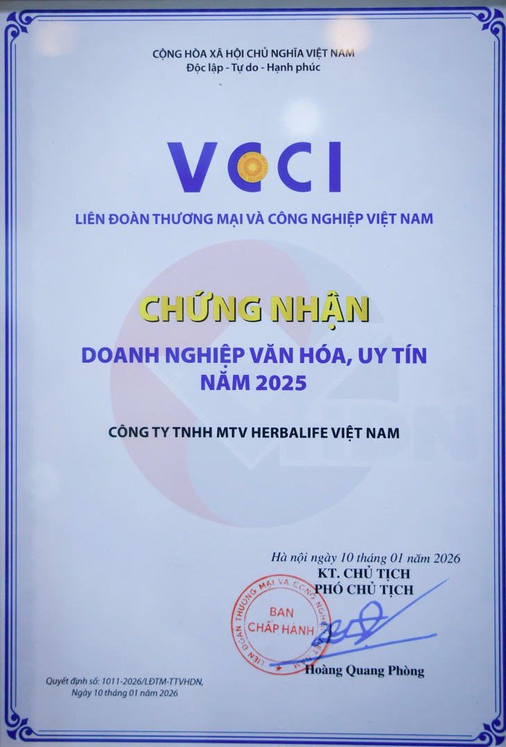 Herbalife Việt Nam được vinh danh là 'Doanh Nghiệp Văn Hóa, Uy Tín' năm 2025 bởi Liên đoàn Thương mại và Công nghiệp Việt Nam- Ảnh 4. Herbalife Việt Nam được vinh danh là 'Doanh Nghiệp Văn Hóa, Uy Tín' năm 2025 bởi Liên đoàn Thương mại và Công nghiệp Việt Nam- Ảnh 4.