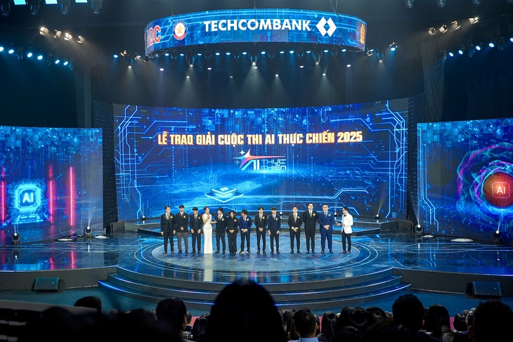 Lộ diện quán quân mùa 1 'A.I thực chiến' – chủ nhân giải thưởng lên đến 1 triệu USD từ Techcombank- Ảnh 3.