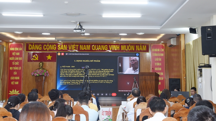 Quản lý mỹ phẩm ở Việt Nam: Cần xác lập ranh giới rõ ràng giữa mỹ phẩm và thuốc- Ảnh 1. Quản lý mỹ phẩm ở Việt Nam: Cần xác lập ranh giới rõ ràng giữa mỹ phẩm và thuốc- Ảnh 1.