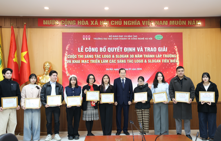 Lan tỏa niềm tự hào HUBT qua cuộc thi sáng tác Logo, Slogan kỷ niệm 30 năm thành lập- Ảnh 3.