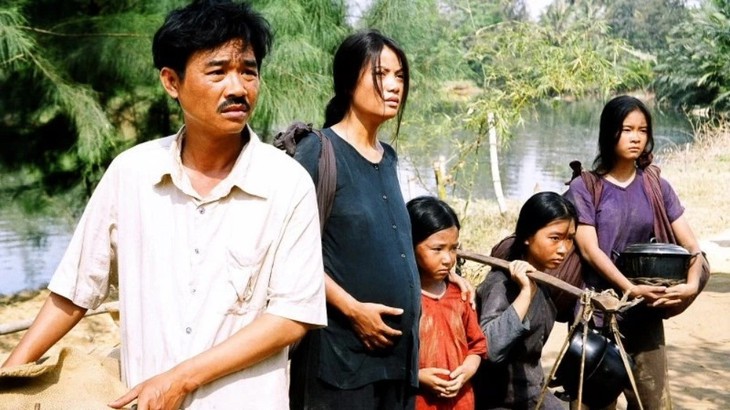 'Ngọc Hoàng' Quốc Khánh vướng tin đồn ác ý, tuổi U70 rời căn phòng 10m2 về sống với gia đình người em- Ảnh 4.