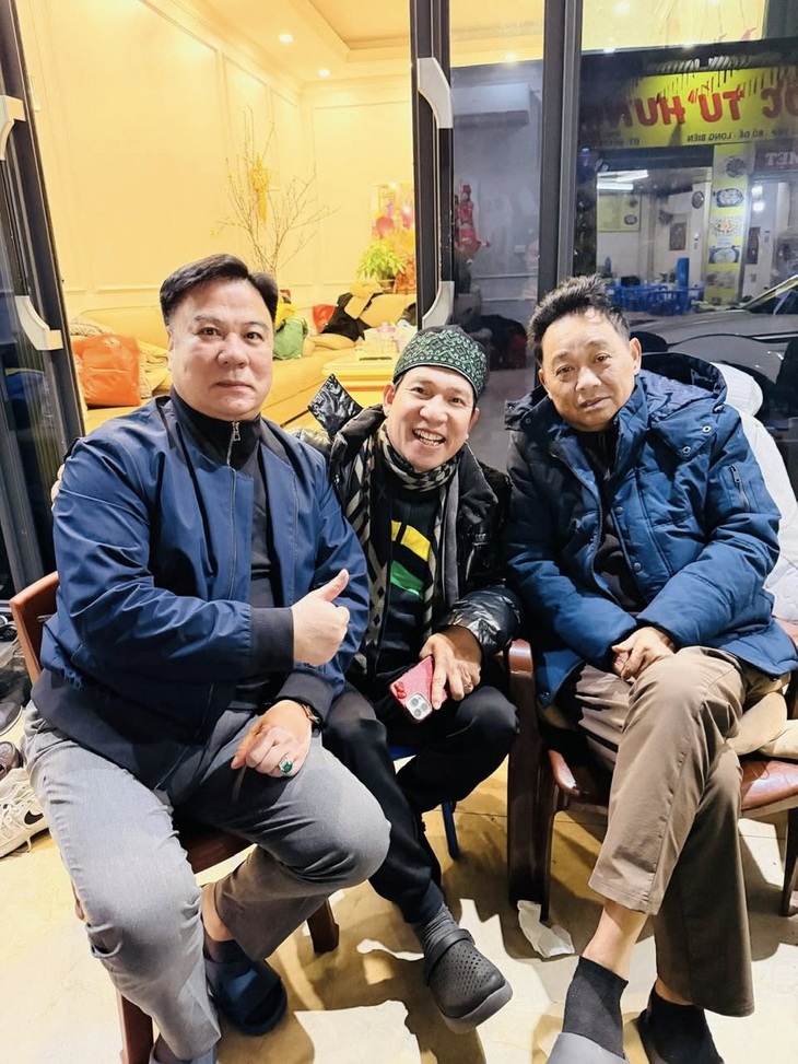 'Ngọc Hoàng' Quốc Khánh vướng tin đồn ác ý, tuổi U70 rời căn phòng 10m2 về sống với gia đình người em- Ảnh 8.