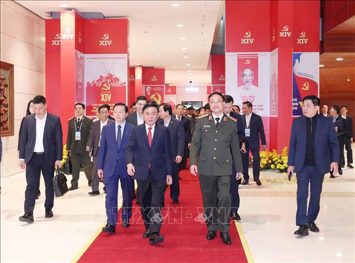 Thường trực Ban Bí thư Trần Cẩm Tú tổng duyệt công tác tổ chức phục vụ Đại hội XIV của Đảng- Ảnh 7. Thường trực Ban Bí thư Trần Cẩm Tú tổng duyệt công tác tổ chức phục vụ Đại hội XIV của Đảng- Ảnh 7.
