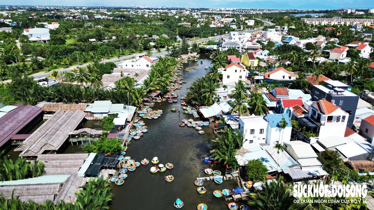 Mãn nhãn với ‘bản giao hưởng’ sông nước Cẩm Thanh, lọt top 50 làng đẹp nhất thế giới- Ảnh 1. Mãn nhãn với ‘bản giao hưởng’ sông nước Cẩm Thanh, lọt top 50 làng đẹp nhất thế giới- Ảnh 1.