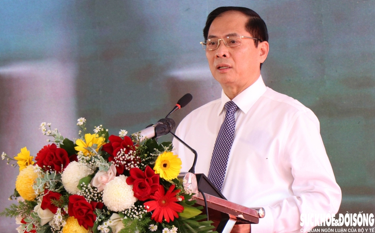 Phó Thủ tướng Chính phủ Bùi Thanh Sơn phát biểu tại lễ khỏi động dự án thành phần 1. Ảnh: Duy Ngọc