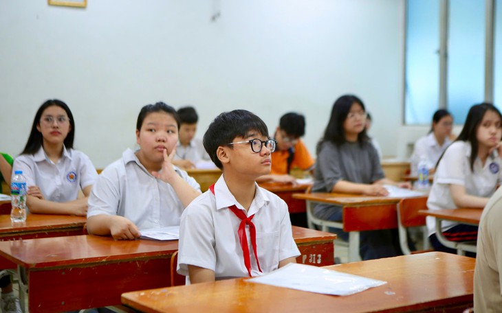 Môn thi thứ ba vào lớp 10 chưa công bố, học sinh Hà Nội nóng ruột