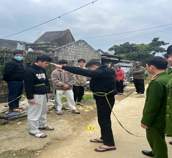 Thấy bạn mượn dao, thanh niên đòi đi cùng rồi gây án- Ảnh 1.
