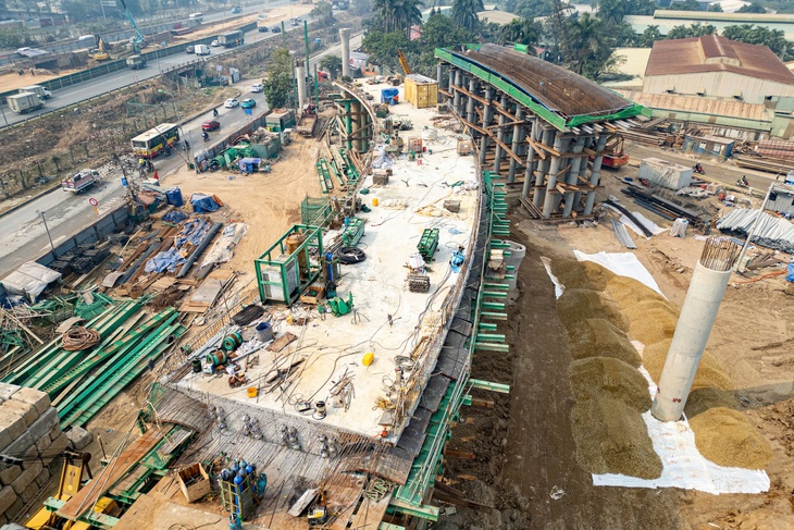 Toàn cảnh 'siêu nút giao' hơn 2.300 tỷ đồng nối Vành đai 3,5 với Đại lộ Thăng Long- Ảnh 11. Toàn cảnh 'siêu nút giao' hơn 2.300 tỷ đồng nối Vành đai 3,5 với Đại lộ Thăng Long- Ảnh 11.