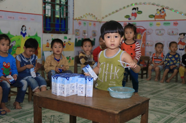 Xây dựng thói quen ăn uống lành mạnh cho trẻ từ sớm- Ảnh 1. Xây dựng thói quen ăn uống lành mạnh cho trẻ từ sớm- Ảnh 1.