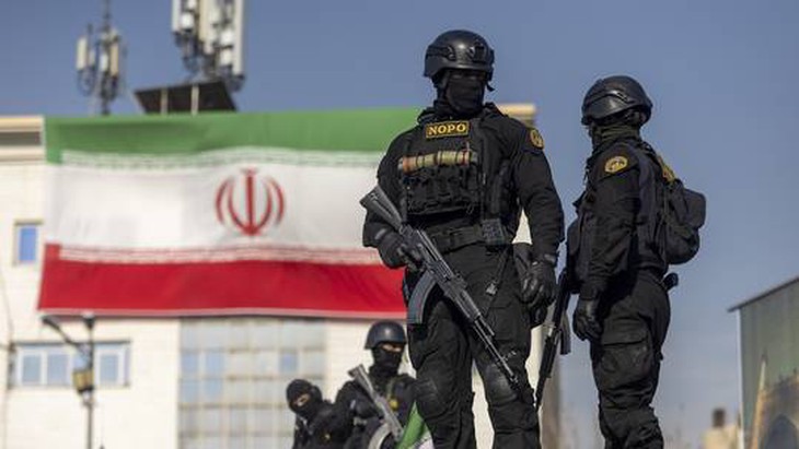 Nhiều nước nâng cảnh báo, đóng cửa cơ quan ngoại giao tại Iran- Ảnh 1. Nhiều nước nâng cảnh báo, đóng cửa cơ quan ngoại giao tại Iran- Ảnh 1.