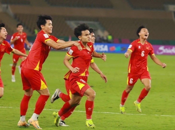"U23 Việt Nam khẳng định năng lực cạnh tranh ở tầm châu Á"- Ảnh 2. "U23 Việt Nam khẳng định năng lực cạnh tranh ở tầm châu Á"- Ảnh 2.