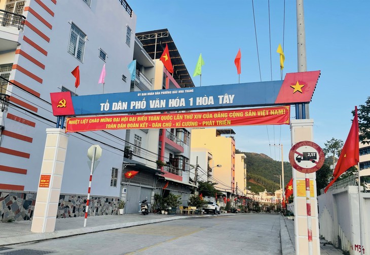 Khánh Hòa rực sắc cờ hoa, gửi trọn niềm tin vào Đại hội XIV của Đảng- Ảnh 5.