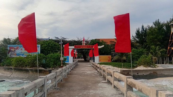 Vùng 4 Hải quân - từ đảo xa đến đất liền chung một ý chí sắt son hướng về Đại hội XIV- Ảnh 3. Vùng 4 Hải quân - từ đảo xa đến đất liền chung một ý chí sắt son hướng về Đại hội XIV- Ảnh 3.