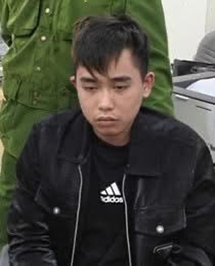 Bênh người yêu, nam thanh niên đùng dao đâm bạn trai chủ quán- Ảnh 1. Bênh người yêu, nam thanh niên đùng dao đâm bạn trai chủ quán- Ảnh 1.