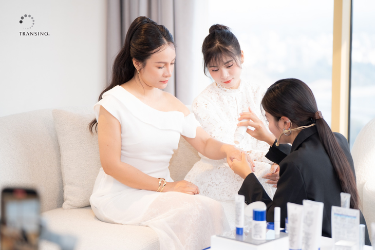 TRANSINO Việt Nam - Đồng hành cùng phụ nữ Việt trên hành trình chăm sóc làn da trắng sáng- Ảnh 2. TRANSINO Việt Nam - Đồng hành cùng phụ nữ Việt trên hành trình chăm sóc làn da trắng sáng- Ảnh 2.