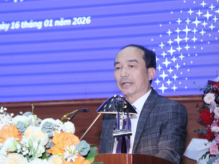 Vững dòng điện – sáng niềm tin: Công ty Điện lực Thanh Hóa vượt khó năm 2025, sẵn sàng bứt phá trong giai đoạn mới- Ảnh 3.