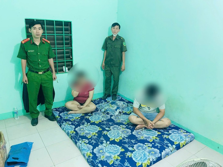 Nỗ lực đảm bảo an ninh, triệt xóa tụ điểm mại dâm núp bóng quán nước- Ảnh 1.