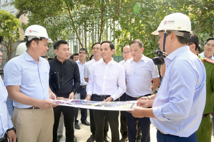 Phát huy trí tuệ, đoàn kết, đổi mới - Nền tảng cho giai đoạn phát triển mới của TPHCM- Ảnh 2. Phát huy trí tuệ, đoàn kết, đổi mới - Nền tảng cho giai đoạn phát triển mới của TPHCM- Ảnh 2.