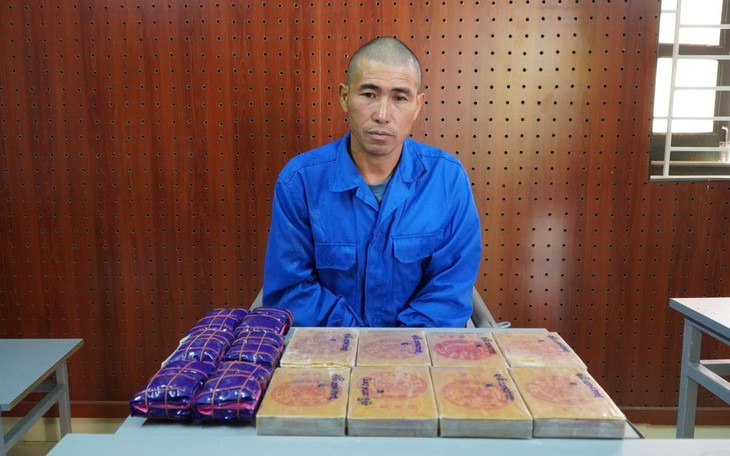Triệt phá vụ án cướp tài sản tại nhà nghỉ trên QL80- Ảnh 2.