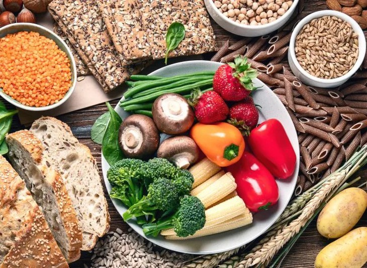 3 thực đơn ngon miệng, dễ làm, giàu năng lượng dựa trên Hướng dẫn dinh dưỡng mới của Hoa Kỳ- Ảnh 1.