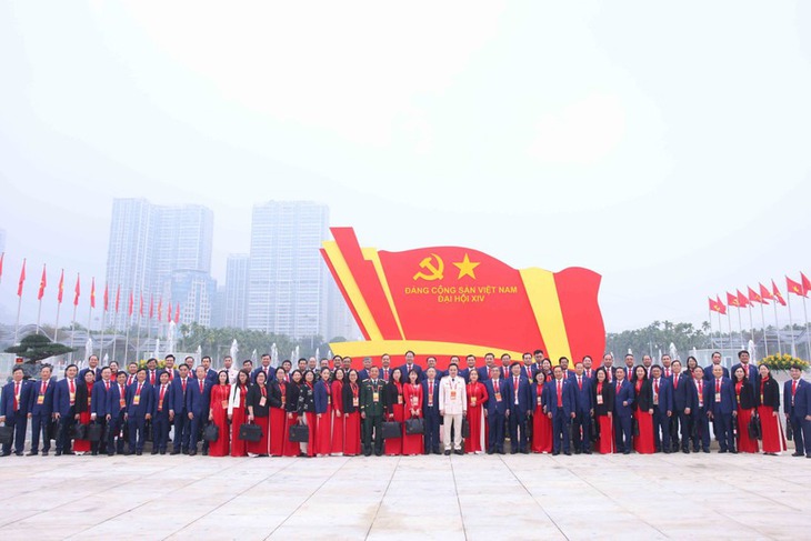 'Đại hội XIV sẽ bầu ra những người có đủ đức, đủ tài để lãnh đạo đất nước'- Ảnh 1. 'Đại hội XIV sẽ bầu ra những người có đủ đức, đủ tài để lãnh đạo đất nước'- Ảnh 1.