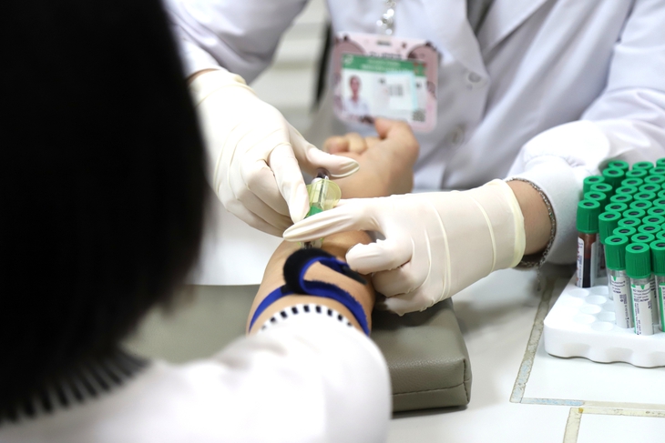 TPHCM đề xuất đổi mới trạm y tế theo mô hình chăm sóc liên tục gắn với địa bàn, hộ gia đình, vòng đời- Ảnh 2. TPHCM đề xuất đổi mới trạm y tế theo mô hình chăm sóc liên tục gắn với địa bàn, hộ gia đình, vòng đời- Ảnh 2.