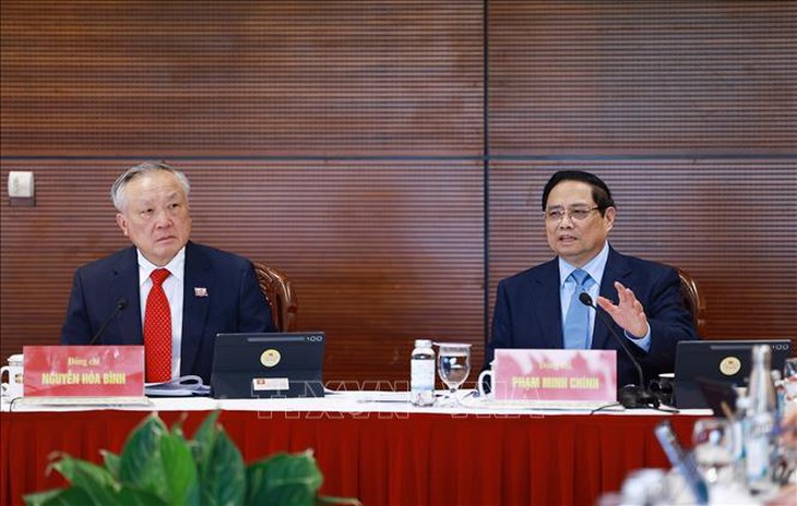 Đại biểu thảo luận các văn kiện Đại hội XIV của Đảng- Ảnh 4.