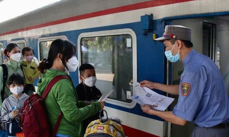 Những ai được giảm giá vé tàu theo chính sách mới?- Ảnh 1.
