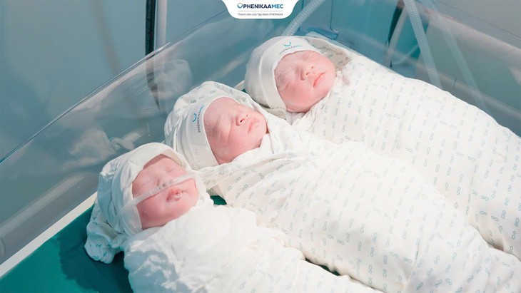 Kỳ tích tại PhenikaaMec giữ thai sinh ba tự nhiên cho sản phụ suy giảm dự trữ buồng trứng nặng- Ảnh 1. Kỳ tích tại PhenikaaMec giữ thai sinh ba tự nhiên cho sản phụ suy giảm dự trữ buồng trứng nặng- Ảnh 1.