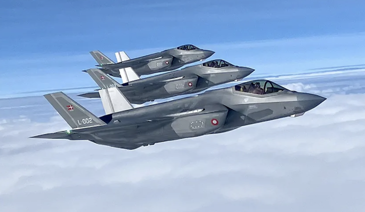 Mỹ có thể 'vô hiệu hóa' F-35 Đan Mạch như thế nào trong kịch bản xung đột tại Greenland?- Ảnh 1. Mỹ có thể 'vô hiệu hóa' F-35 Đan Mạch như thế nào trong kịch bản xung đột tại Greenland?- Ảnh 1.