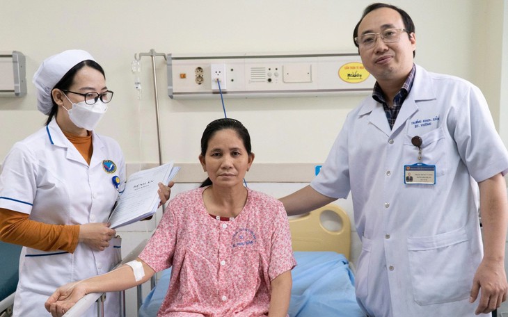 Mổ ruột thừa, bác sĩ phát hiện ung thư thận ở bệnh nhân 76 tuổi- Ảnh 3.