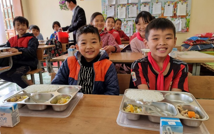 Từ căn bếp của mẹ đến bữa ăn tại trường: Mong mỏi những tiêu chuẩn rõ ràng cho dinh dưỡng học đường- Ảnh 5.