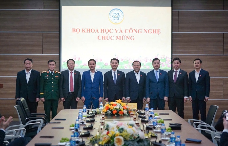Ngành khoa học và công nghệ phải làm ra sản phẩm cụ thể đóng góp vào mục tiêu tăng trưởng- Ảnh 1. Ngành khoa học và công nghệ phải làm ra sản phẩm cụ thể đóng góp vào mục tiêu tăng trưởng- Ảnh 1.