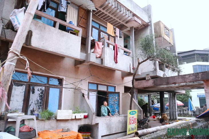 Tết cận kề, những phận người ở 'xóm chạy thận' lặng lẽ níu giữ từng ngày sống- Ảnh 1.