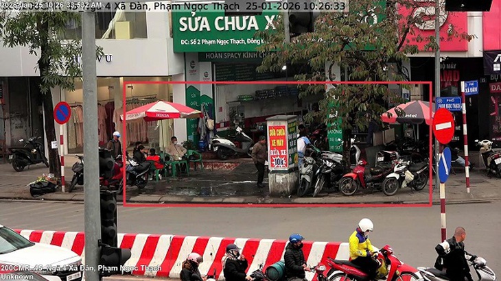 Hà Nội: Phạt nguội hơn 330 trường hợp vi phạm trật tự đô thị và môi trường trong một ngày- Ảnh 5. Hà Nội: Phạt nguội hơn 330 trường hợp vi phạm trật tự đô thị và môi trường trong một ngày- Ảnh 5.