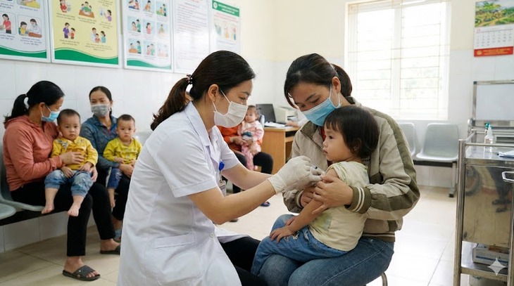 Mùa đông xuân, bệnh sởi gia tăng đáng lo ngại- Ảnh 1.