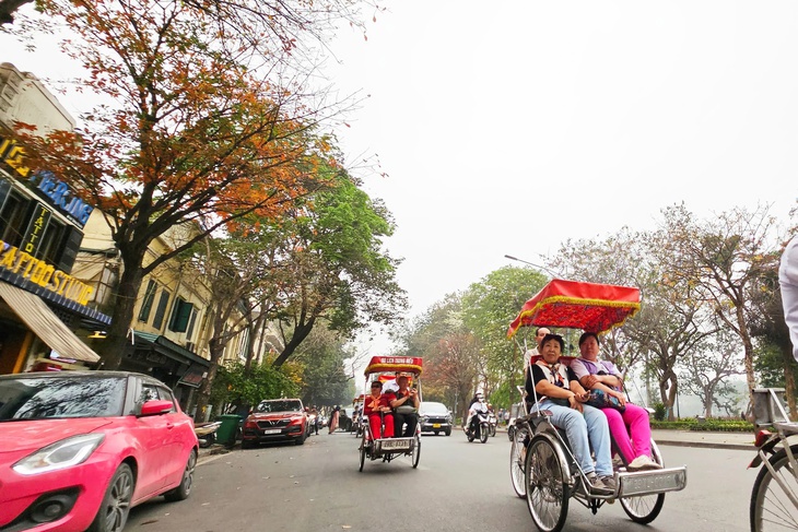 Bắc Bộ tăng nhiệt mạnh nhưng vẫn rét, Nam Bộ ngày nắng- Ảnh 1. Bắc Bộ tăng nhiệt mạnh nhưng vẫn rét, Nam Bộ ngày nắng- Ảnh 1.