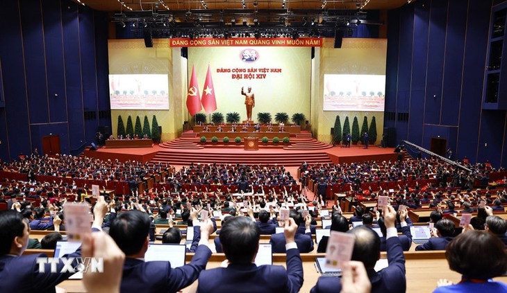 Nghị quyết Đại hội XIV của Đảng: Lấy dân làm trung tâm mọi quyết sách- Ảnh 1.