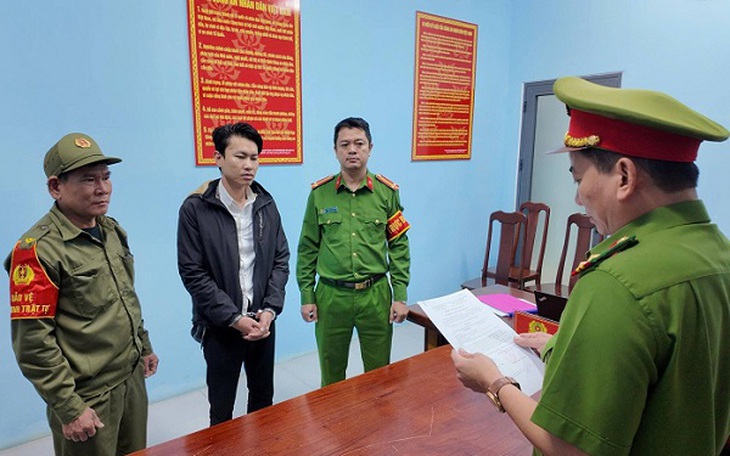 Bắt tạm giam đối tượng tiêu thụ khoảng 12 tấn thịt lợn nhiễm dịch tả châu Phi- Ảnh 2.