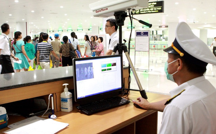 Trước nguy cơ dịch Nipah xâm nhập, Hà Nội giám sát chặt chẽ tại sân bay Nội Bài