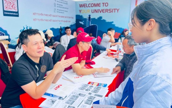 Khi điểm cộng xét tuyển bị siết, phụ huynh có nên tiếp tục đầu tư IELTS?- Ảnh 2.