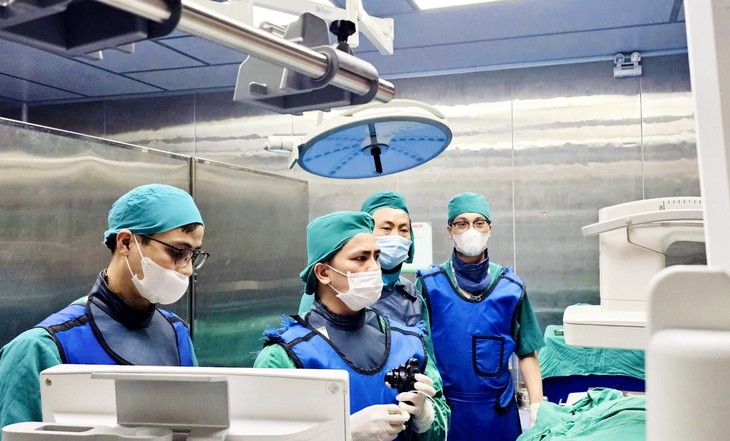 Bệnh viện Đa khoa tỉnh Thanh Hóa làm chủ 34 kỹ thuật cao, cứu sống nhiều ca bệnh hiểm nghèo- Ảnh 2.