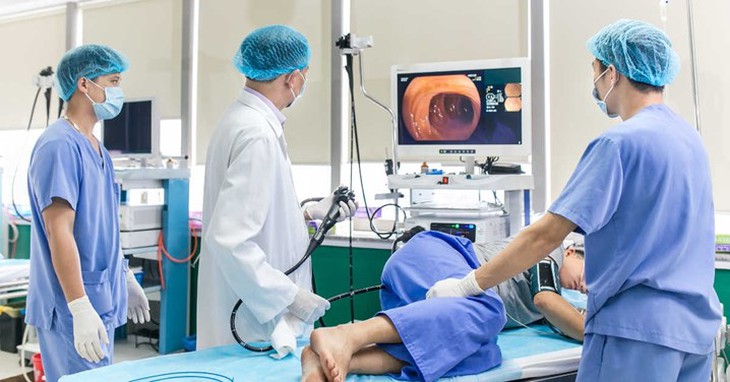 Nội soi dạ dày, đại tràng bằng gây mê là phương pháp hiện đại, giúp người bệnh không đau, không khó chịu và cho kết quả chẩn đoán chính xác.
