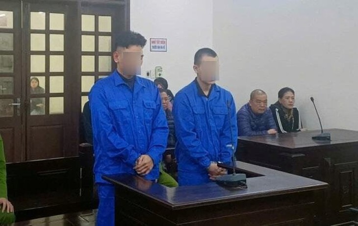 Hôm nay xét xử 'tổng tài' chỉ đạo đánh nhân viên quán cà phê do bị nhắc không hút thuốc- Ảnh 1.