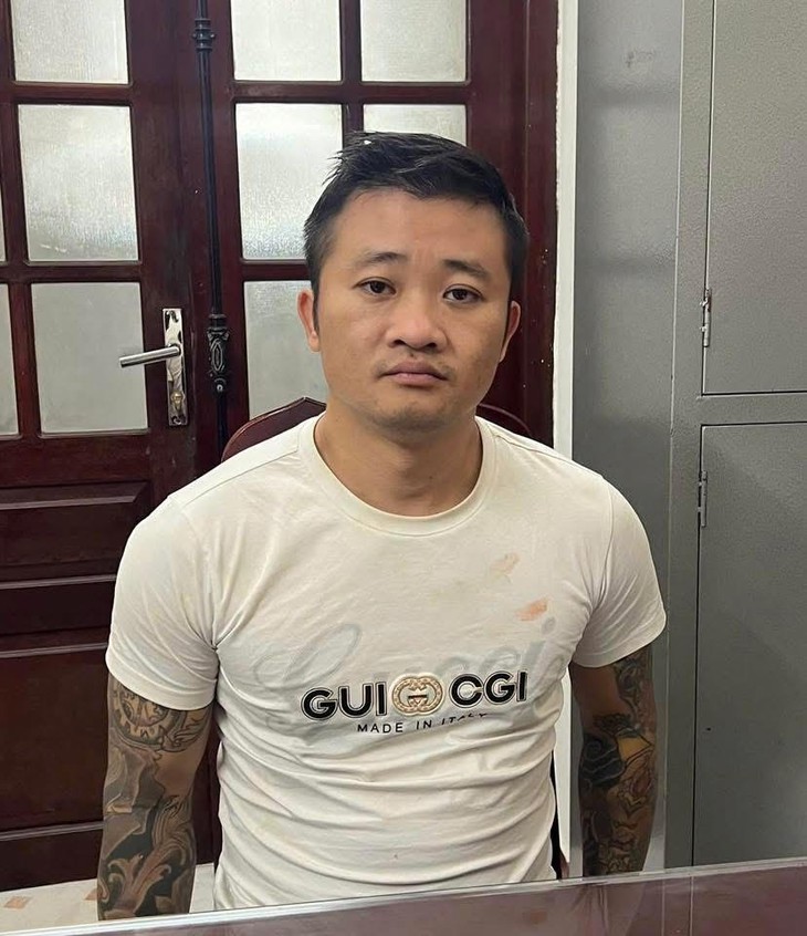 Bắt Nguyễn Ngọc Hoàng vì dùng xi lanh chứa axit phun vào mặt cụ ông U80- Ảnh 1.