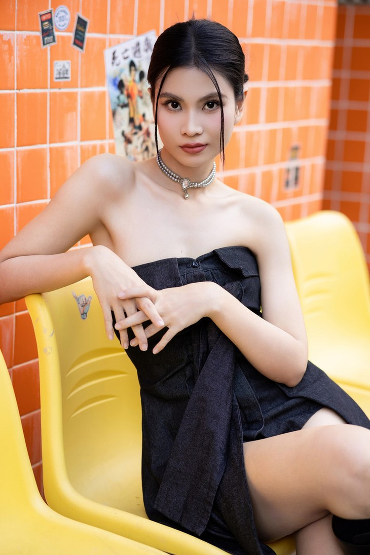 Nhan sắc đời thực khác xa màn ảnh của nữ chính phim 'Nhà hai chủ'- Ảnh 5.